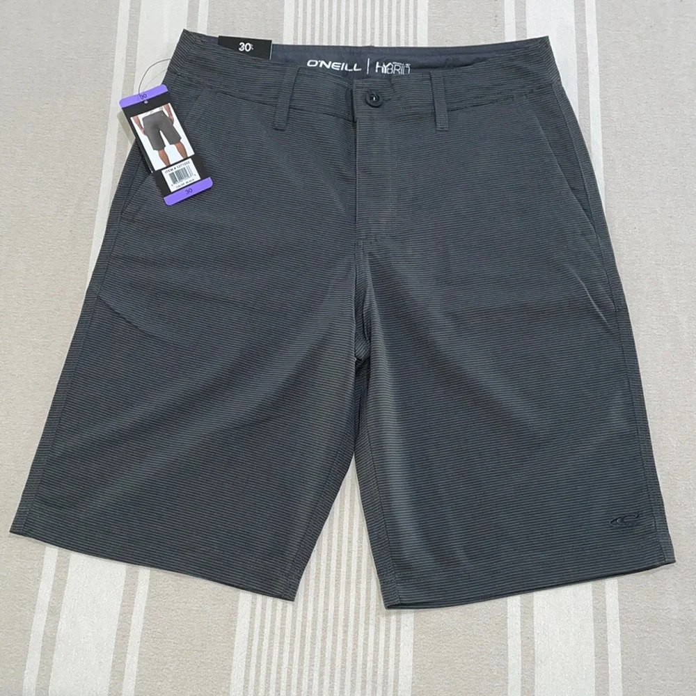 NWT O’Neill hybrid shorts in dark grey. Men 30. Classic skater and street style! - Picture 1 of 10